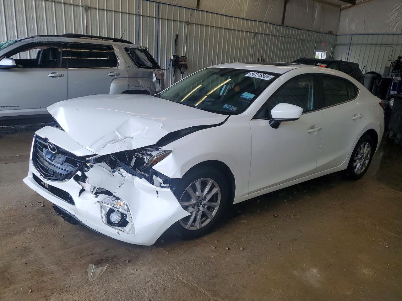 2016 MAZDA 3