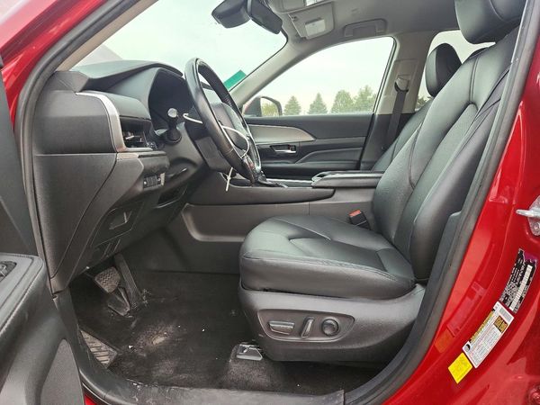 2024 TOYOTA GRAND HIGHLANDER