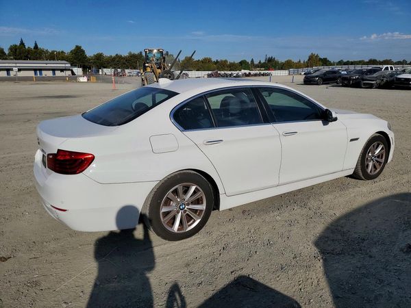 2015 BMW 528
