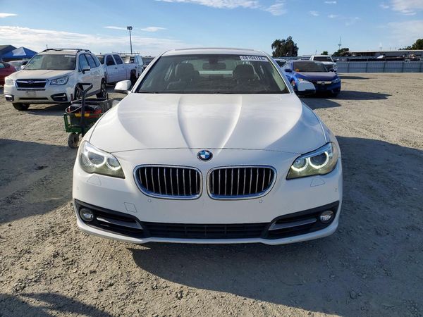 2015 BMW 528