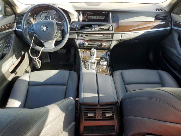 2015 BMW 528