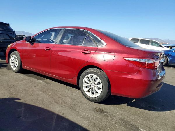 2016 TOYOTA CAMRY