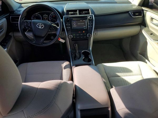2016 TOYOTA CAMRY