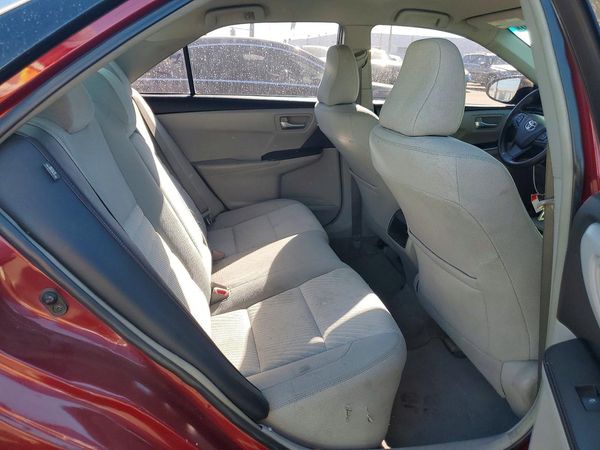 2016 TOYOTA CAMRY