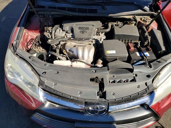 2016 TOYOTA CAMRY
