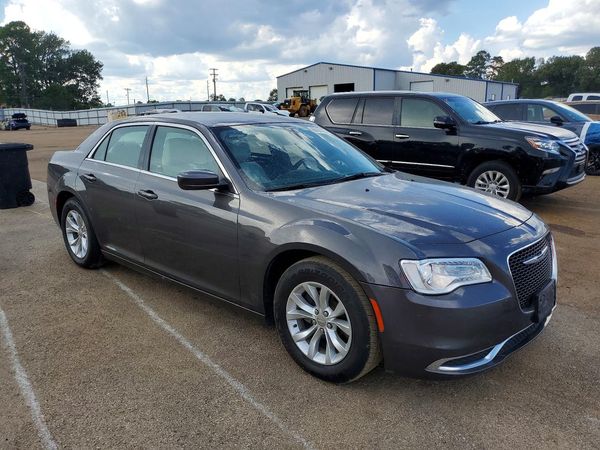 2015 CHRYSLER 300 Limited