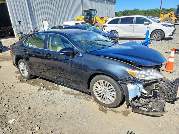 2015 LEXUS ES350 350 — Passenger 3/4