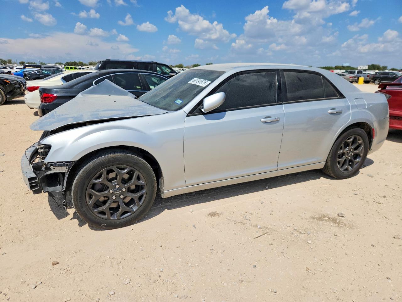 2020 CHRYSLER 300 300S — Front 3/4