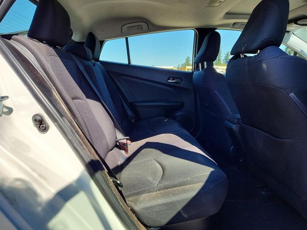 2017 TOYOTA PRIUS