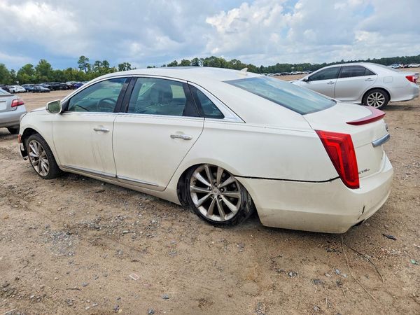 2013 CADILLAC XTS Luxury