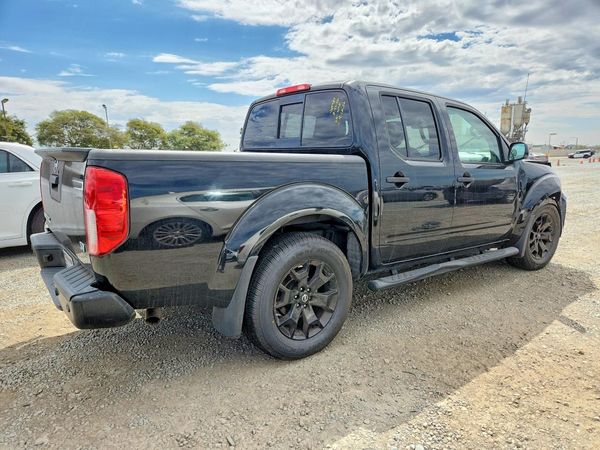 2018 NISSAN FRONTIER