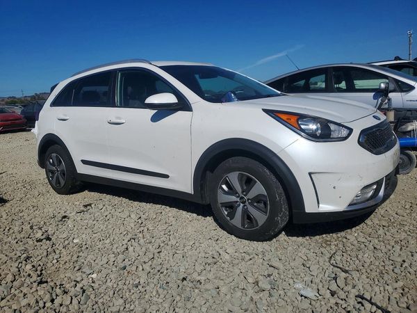 2019 KIA NIRO FE (HEV), LX (HEV) — Passenger 3/4