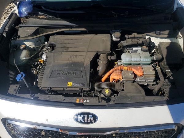 2019 KIA NIRO FE (HEV), LX (HEV) — Engine bay