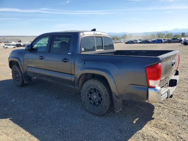 2017 TOYOTA TACOMA