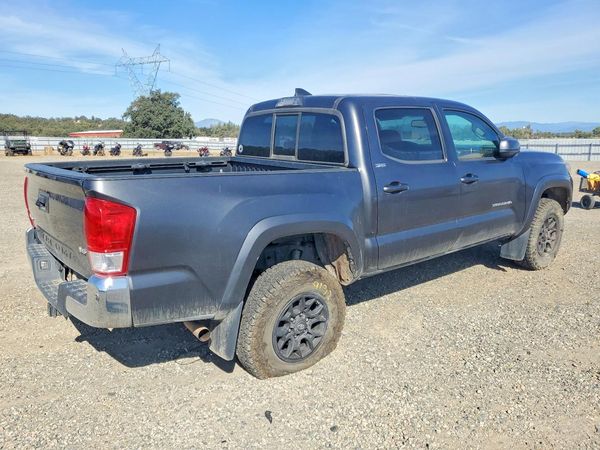 2017 TOYOTA TACOMA