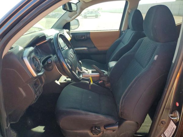 2017 TOYOTA TACOMA