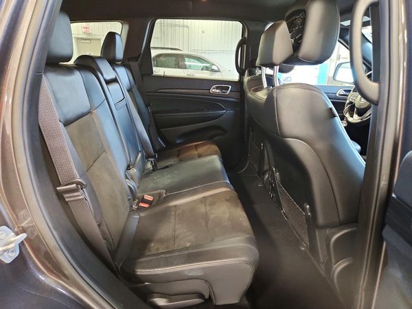 2020 JEEP GRAND CHEROKEE Laredo