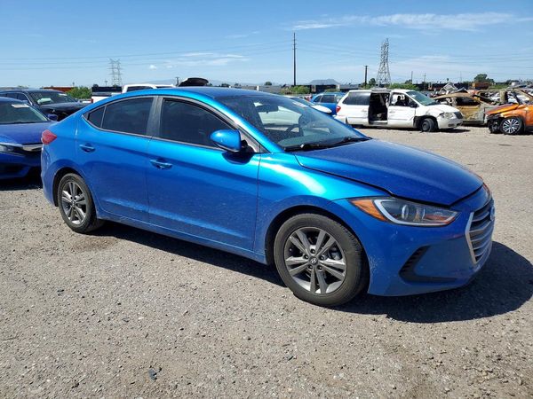 2017 HYUNDAI ELANTRA