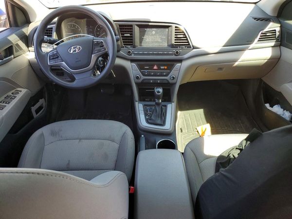 2017 HYUNDAI ELANTRA