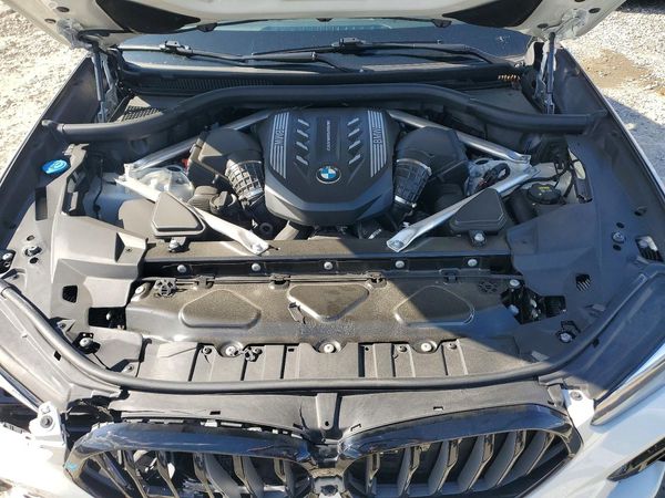 2022 BMW X6