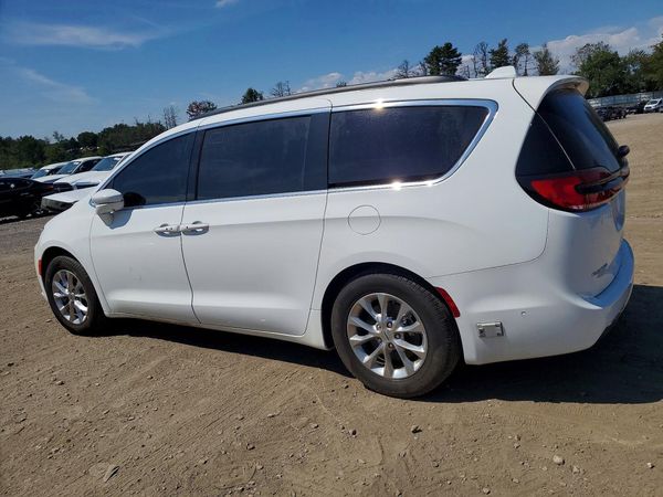 2022 CHRYSLER PACIFICA