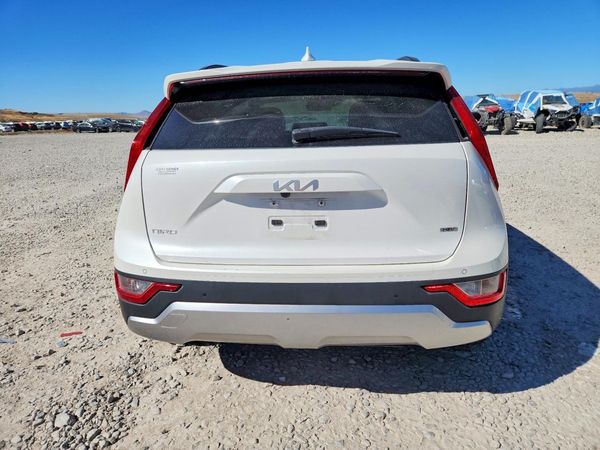 2023 KIA NIRO