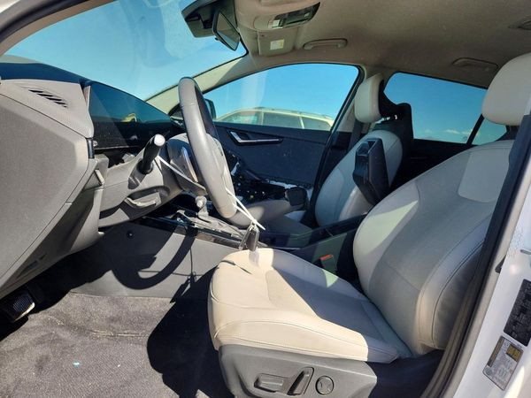 2023 KIA NIRO