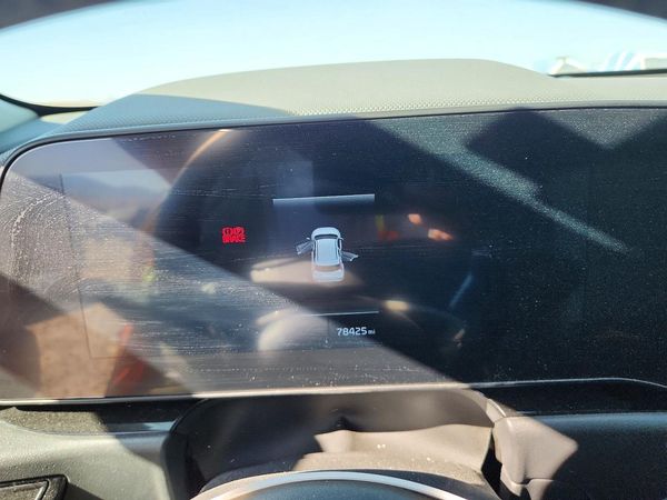 2023 KIA NIRO