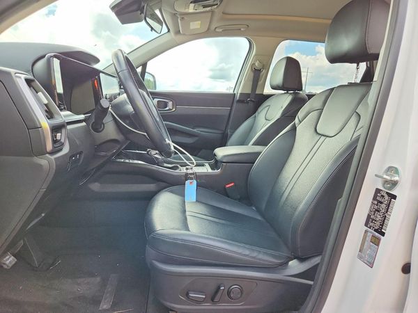 2023 KIA SORENTO
