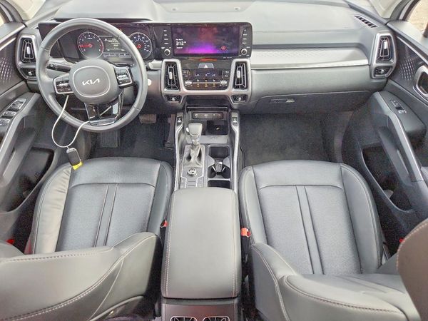 2023 KIA SORENTO
