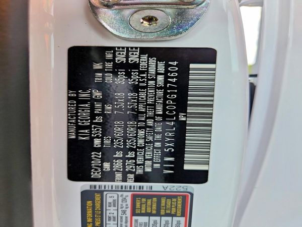 2023 KIA SORENTO