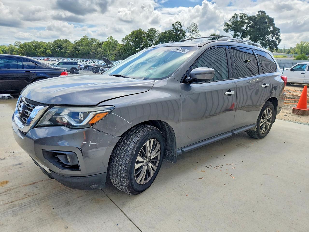 2019 NISSAN PATHFINDER