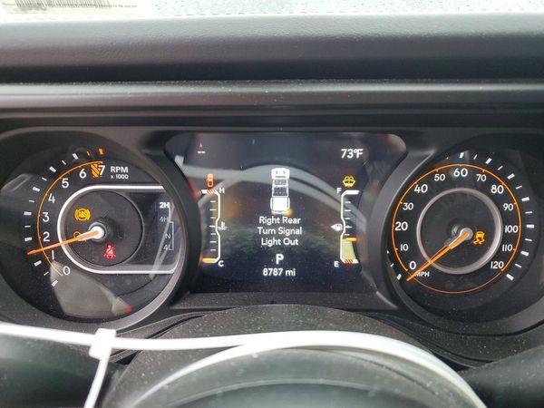 2025 JEEP GLADIATOR