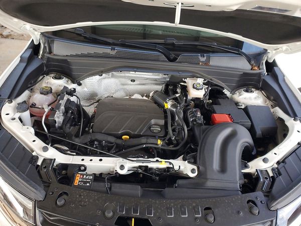 2026 CHEVROLET TRAILBLAZE LT — Engine bay