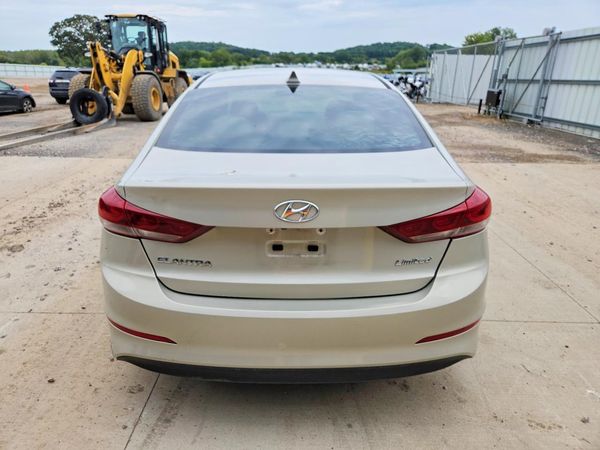 2017 HYUNDAI ELANTRA