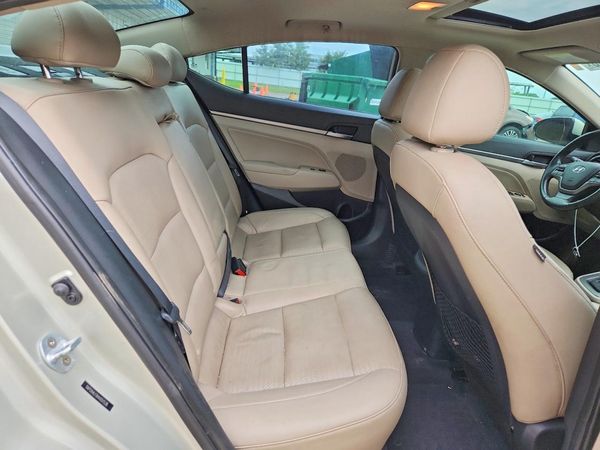 2017 HYUNDAI ELANTRA
