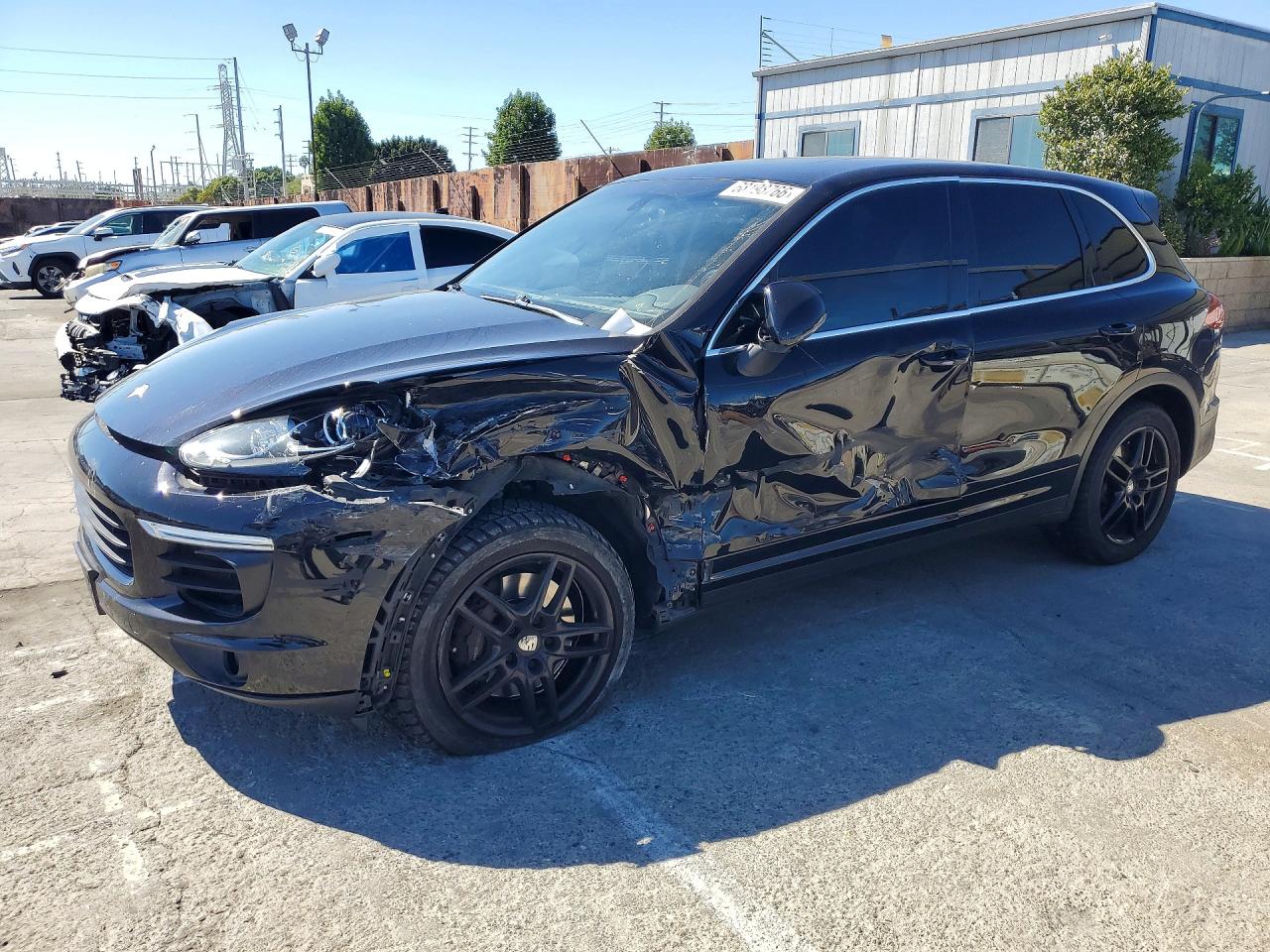 2016 PORSCHE CAYENNE
