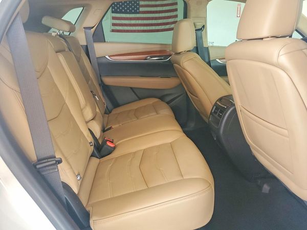 2018 CADILLAC XT5 Platinum
