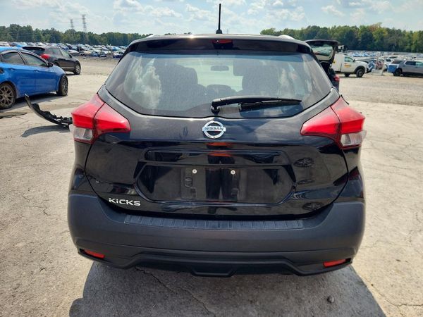 2019 NISSAN KICKS