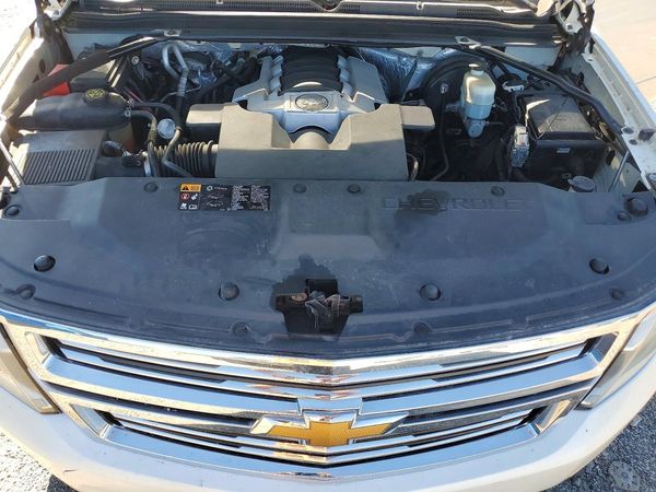 2016 CHEVROLET TAHOE Police Vehicle — Engine bay