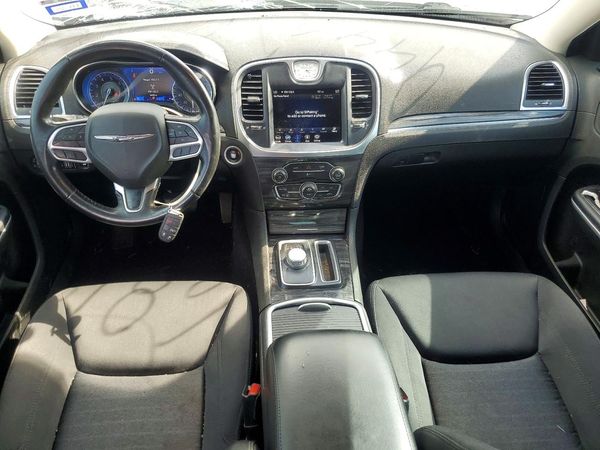 2021 CHRYSLER 300