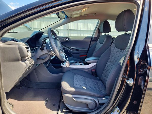 2019 HYUNDAI IONIQ — DENT