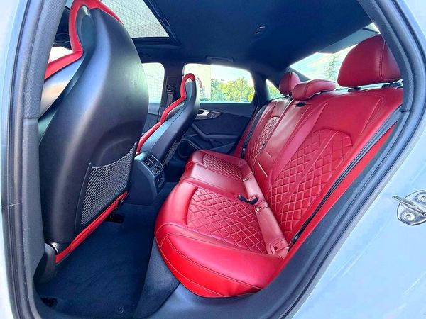 2019 AUDI S4