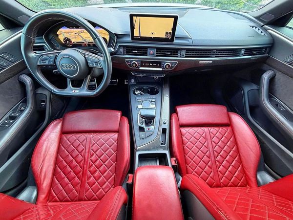 2019 AUDI S4