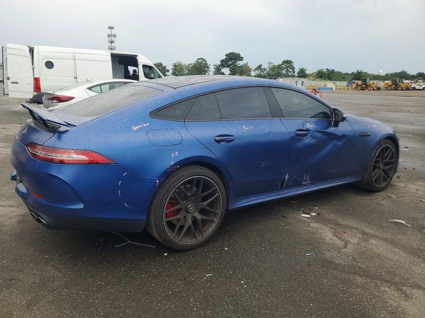 2022 MERCEDES-BENZ AMG GT