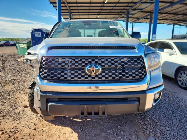 2020 TOYOTA TUNDRA
