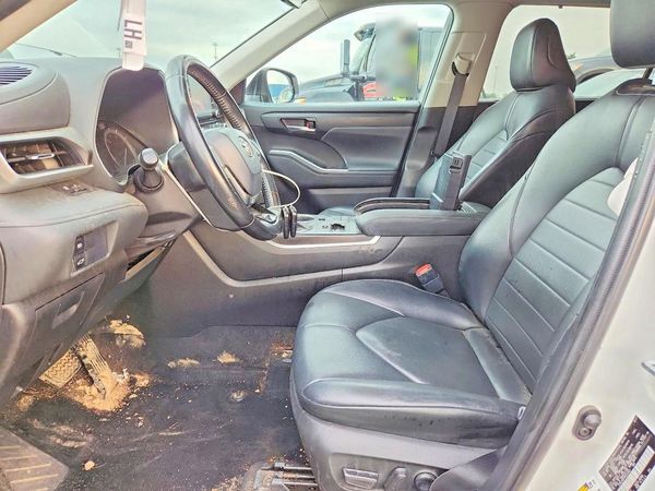 2021 TOYOTA HIGHLANDER