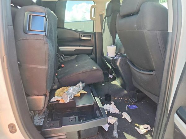 2017 TOYOTA TUNDRA SR/SR5