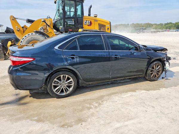 2015 TOYOTA CAMRY — PSRA