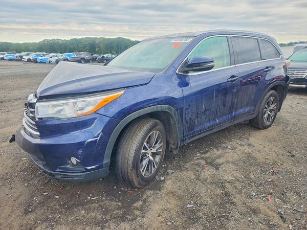 2016 TOYOTA HIGHLANDER Base/Hybrid — Front 3/4